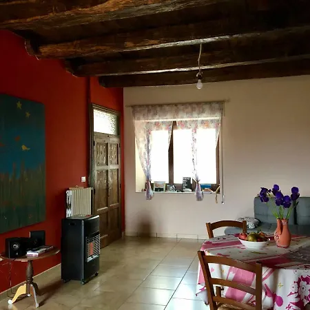 Casa Om Nyaraló